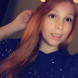 Meet your Posher, Roxanne